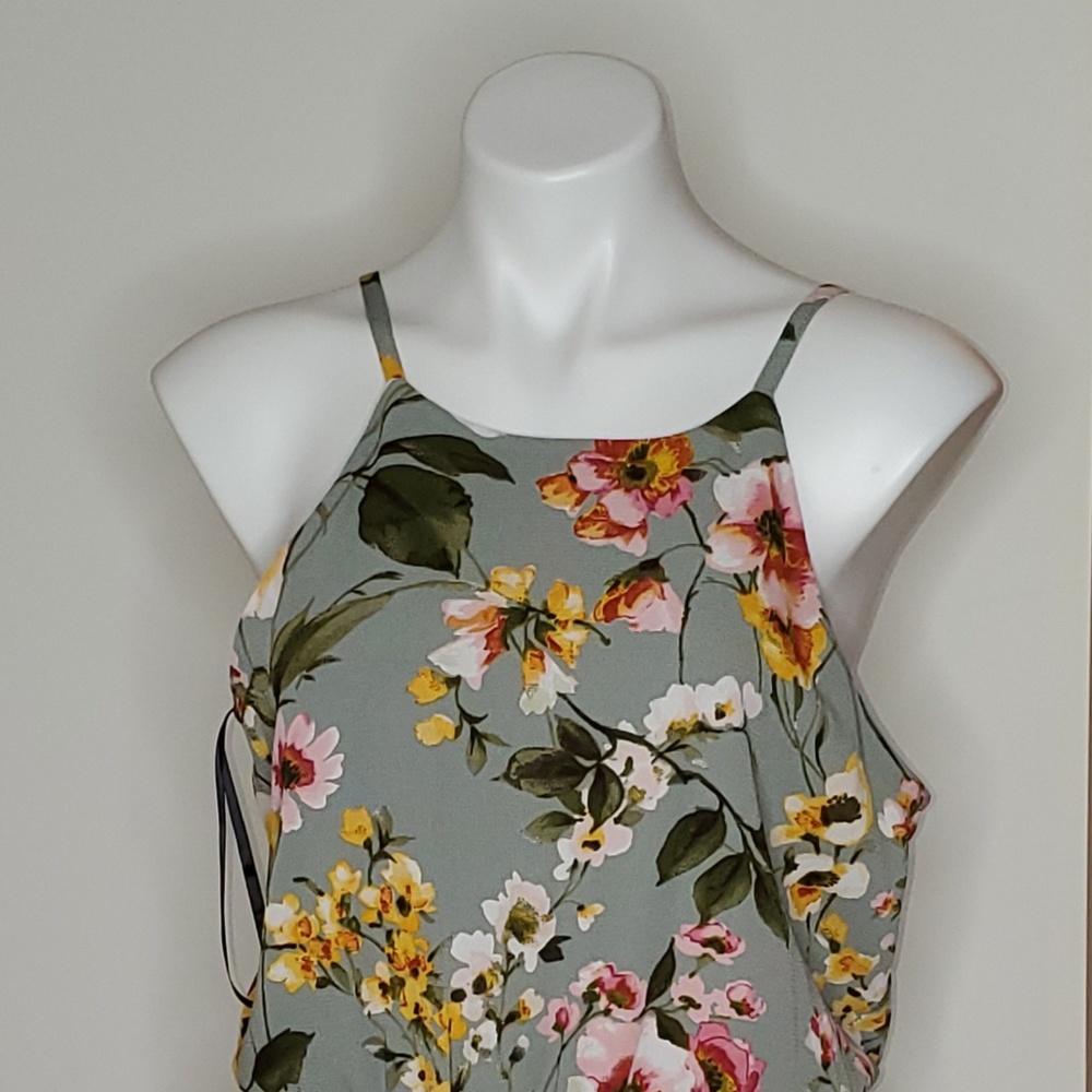 iZ BYER Floral Dress Size XL